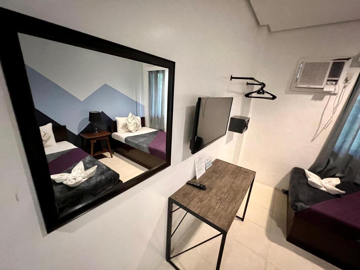 โครอนอีโค่ลอดจ์ Hotel โกรอน ภายนอก รูปภาพ