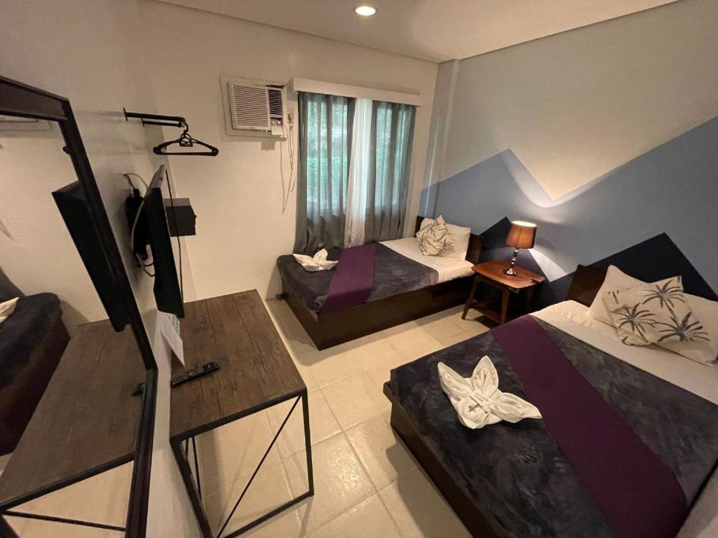 โครอนอีโค่ลอดจ์ Hotel โกรอน ภายนอก รูปภาพ