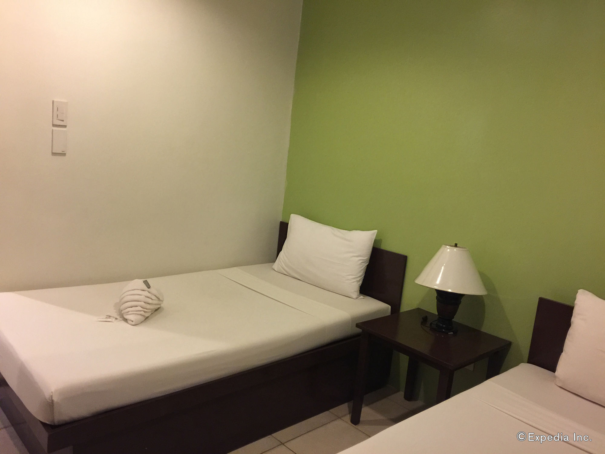 โครอนอีโค่ลอดจ์ Hotel โกรอน ภายนอก รูปภาพ
