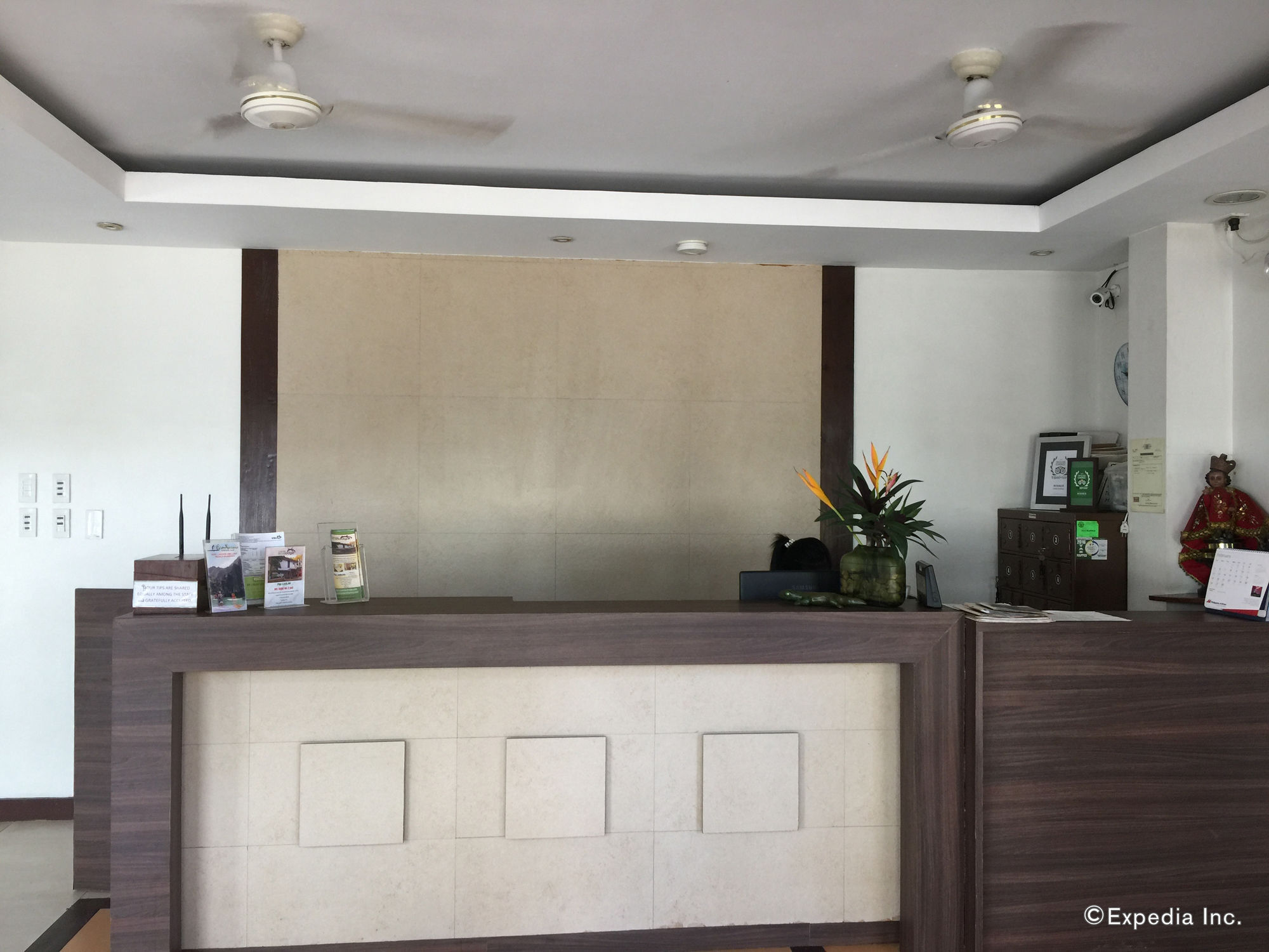 โครอนอีโค่ลอดจ์ Hotel โกรอน ภายนอก รูปภาพ